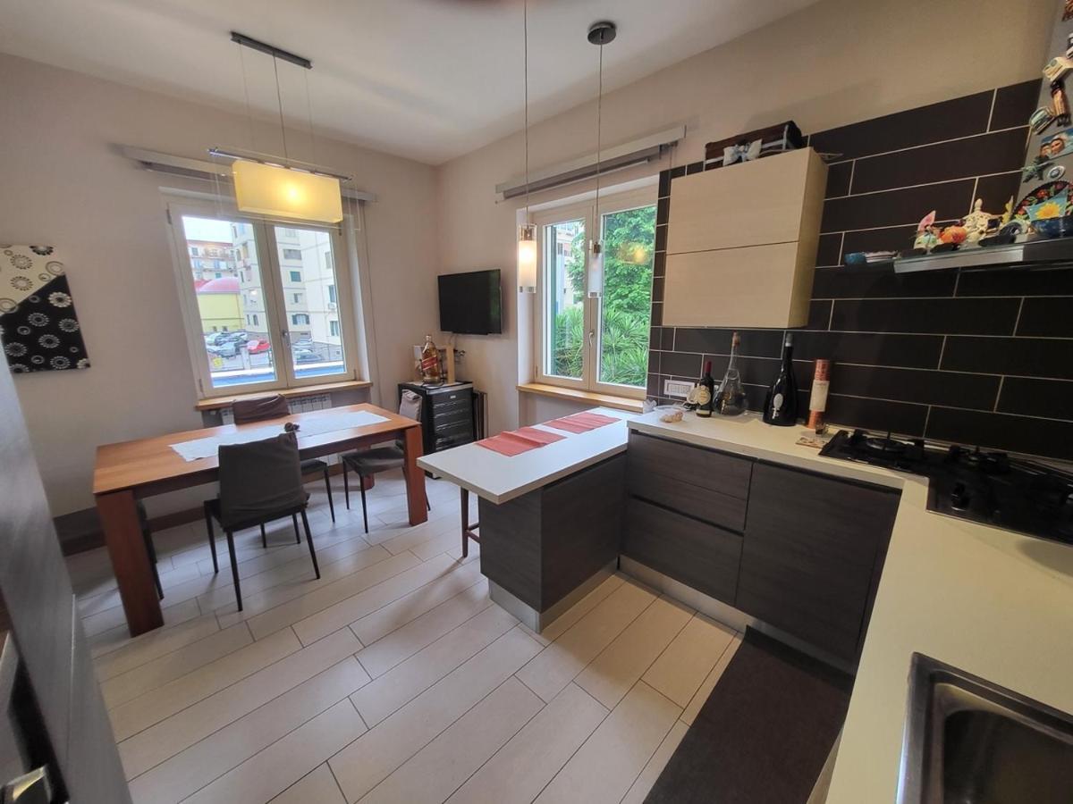 La Casa Di Andrew Apartment Napoli Ngoại thất bức ảnh